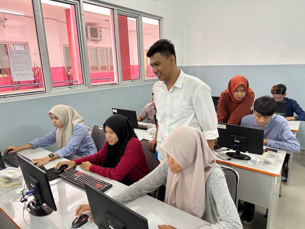 Pelatihan teknisi komputer depok
